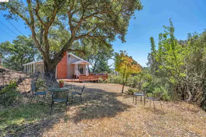 7001 Monte Verde Rd, El Sobrante, CA 94803 - Photo 24