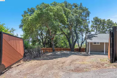 7001 Monte Verde Rd, El Sobrante, CA 94803 - Photo 36