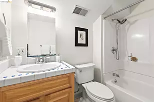 1418 Spruce St, Berkeley, CA 94709 - Photo 38