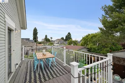758 Alcatraz Avenue, Oakland, CA 94609 - Photo 32