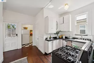 758 Alcatraz Ave, Oakland, CA 94609 - Photo 18