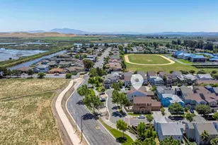 221 Victory Way, Suisun City, CA 94585 - Photo 64