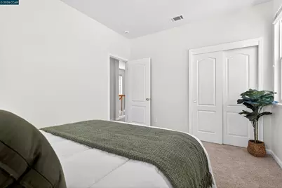221 Victory Way, Suisun City, CA 94585 - Photo 42