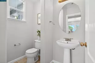 221 Victory Way, Suisun City, CA 94585 - Photo 52