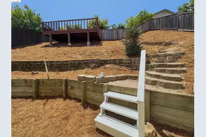 512 Burdick Dr, Bay Point, CA 94565 - Photo 38