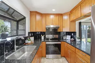 6010 Peppertree Ct, Newark, CA 94560 - Photo 14