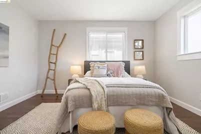 725 54th St, Oakland, CA 94609 - Photo 34