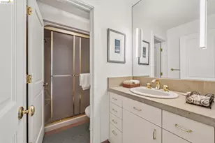 2223 Tunnel Rd, Oakland, CA 94611 - Photo 40