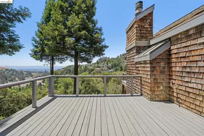 2223 Tunnel Rd, Oakland, CA 94611 - Photo 20