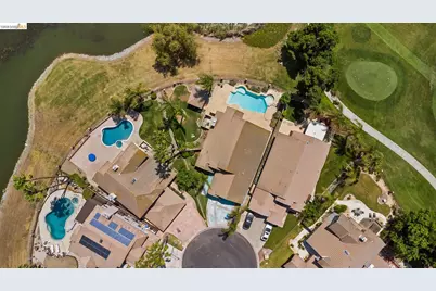 2244 Colonial Ct, Discovery Bay, CA 94505 - Photo 4