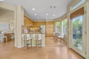 24986 Silverthorne Pl, Hayward, CA 94544 - Photo 16