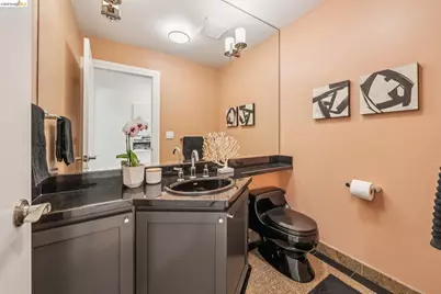11 Huntleigh Rd, Piedmont, CA 94611 - Photo 36