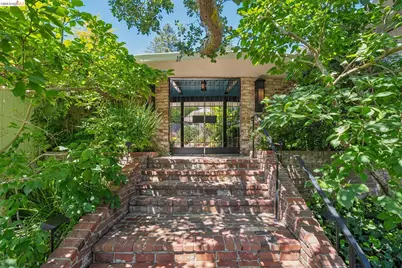 11 Huntleigh Rd, Piedmont, CA 94611 - Photo 2