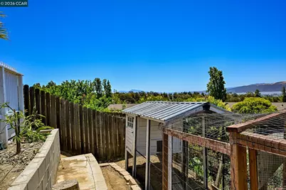 274 James Ct, Benicia, CA 94510 - Photo 38