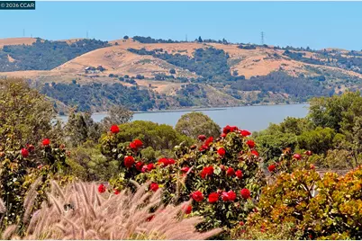 274 James Ct, Benicia, CA 94510 - Photo 32