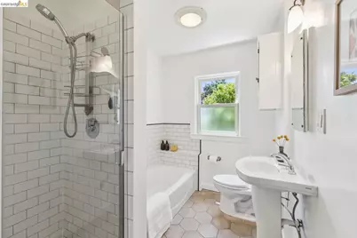 3535 Suter St, Oakland, CA 94619 - Photo 20