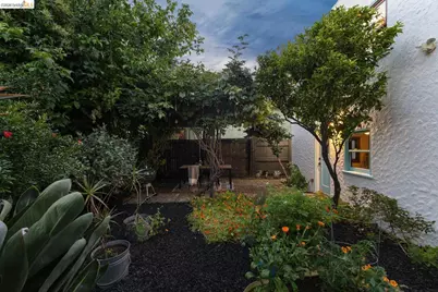 3535 Suter St, Oakland, CA 94619 - Photo 38