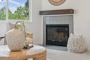 26 Raintree Ct, Hayward, CA 94544 - Photo 8