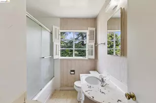 1035 Oak Grove Rd, Concord, CA 94518 - Photo 38
