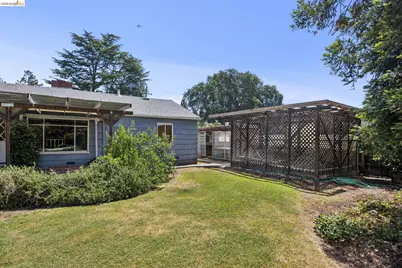 1035 Oak Grove Rd, Concord, CA 94518 - Photo 54