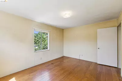 1035 Oak Grove Rd, Concord, CA 94518 - Photo 42