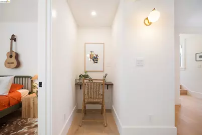 463 44th St, Oakland, CA 94609 - Photo 22