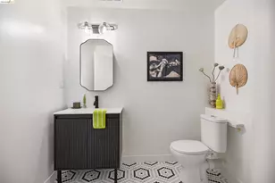 463 44th St, Oakland, CA 94609 - Photo 24