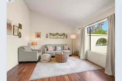 40701 Penn Ln, Fremont, CA 94538 - Photo 4