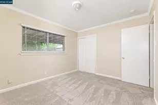 5206 Priscilla Ln, Sacramento, CA 95820 - Photo 12