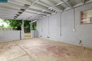 5206 Priscilla Ln, Sacramento, CA 95820 - Photo 14