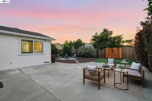 6221 Broadway Ave, Newark, CA 94560 - Photo 22
