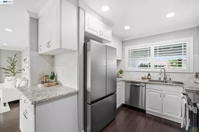 6221 Broadway Ave, Newark, CA 94560 - Photo 8