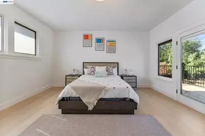 1080 Finley Rd, Pleasanton, CA 94588 - Photo 58