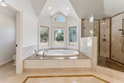 1080 Finley Rd, Pleasanton, CA 94588 - Photo 24