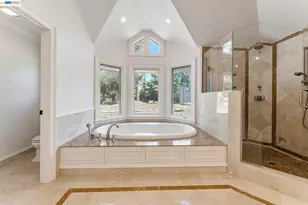 1080 Finley Rd, Pleasanton, CA 94588 - Photo 24