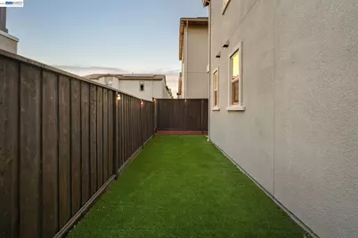 6017 Basaltina Pl, Dublin, CA 94568 - Photo 32