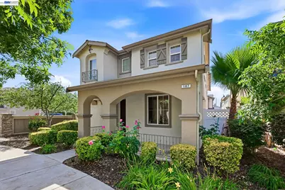 107 Olmsted Ct, Pittsburg, CA 94565 - Photo 2