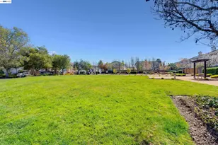 2295 Regatta Way, San Leandro, CA 94579 - Photo 36