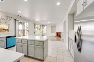 2295 Regatta Way, San Leandro, CA 94579 - Photo 12