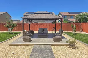 2371 Cornwall Ave, Manteca, CA 95337 - Photo 42