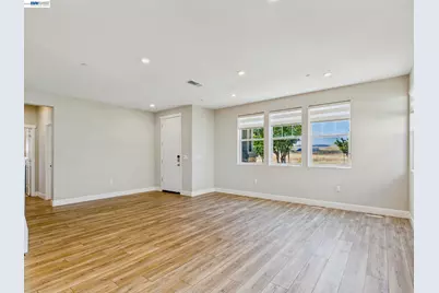 233 Central Pkwy, Mountain House, CA 95391 - Photo 22