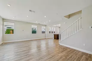 233 Central Parkway, Mountain House, CA 95391 - Photo 16