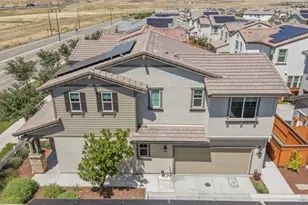 233 Central Parkway, Mountain House, CA 95391 - Photo 2