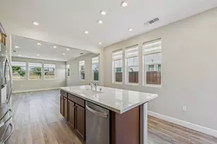 233 Central Parkway, Mountain House, CA 95391 - Photo 14