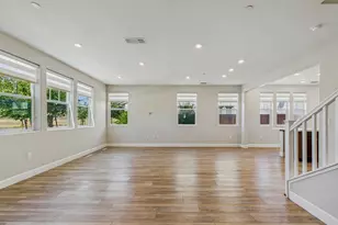 233 Central Parkway, Mountain House, CA 95391 - Photo 18
