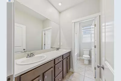 233 Central Pkwy, Mountain House, CA 95391 - Photo 52