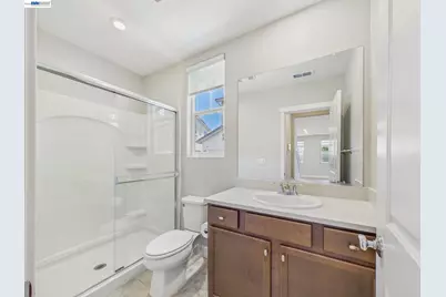 233 Central Pkwy, Mountain House, CA 95391 - Photo 30