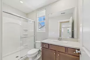 233 Central Parkway, Mountain House, CA 95391 - Photo 30