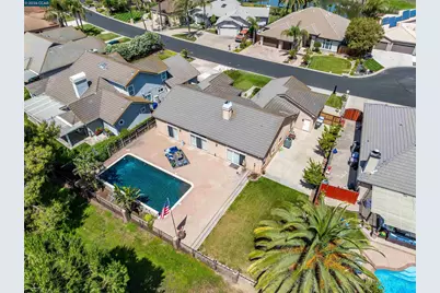 5619 Berwick Ct, Discovery Bay, CA 94505 - Photo 2