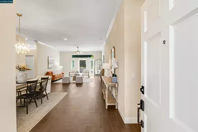 5619 Berwick Ct, Discovery Bay, CA 94505 - Photo 8